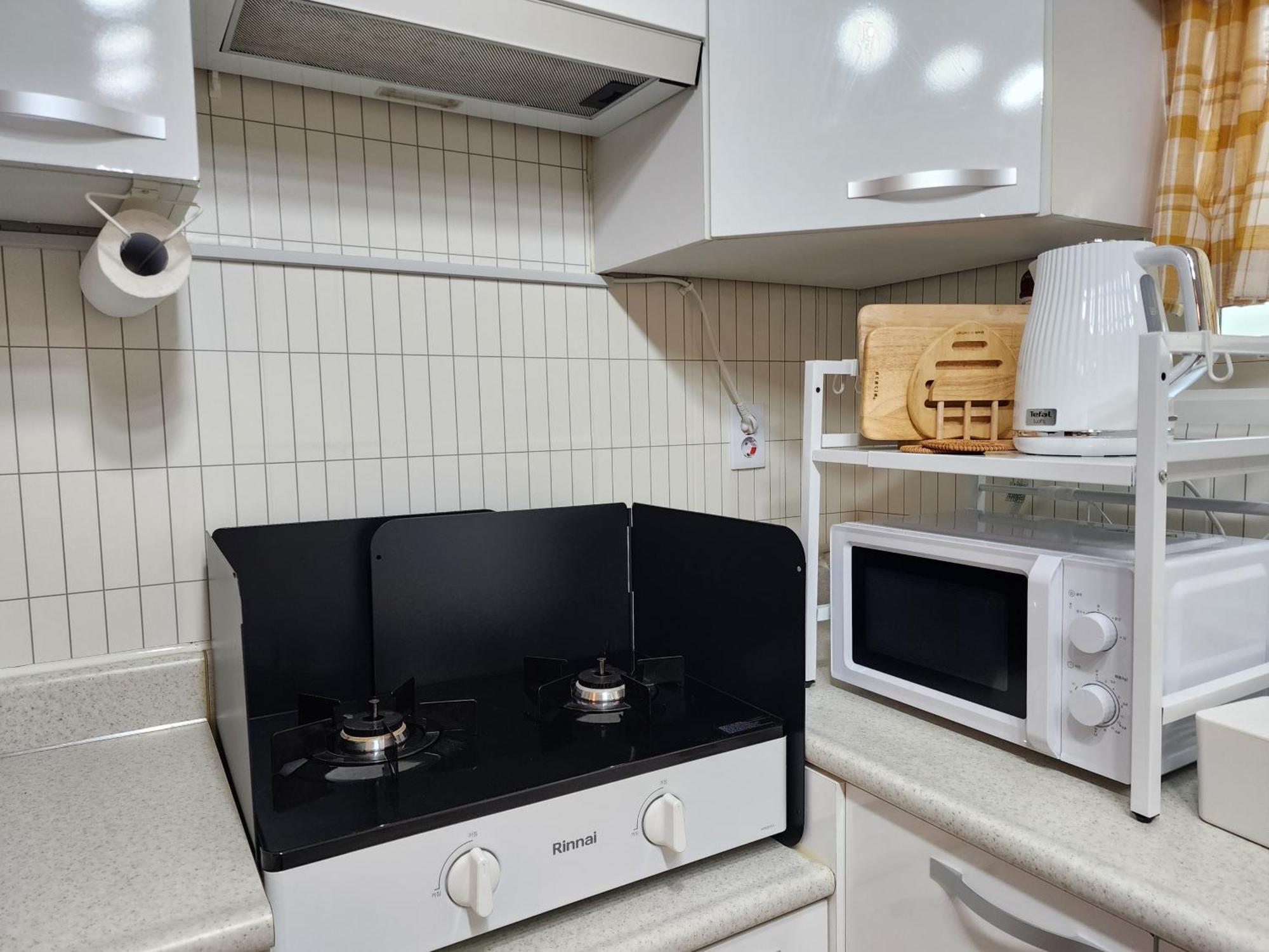 Villa Bb Hongdae Seoul